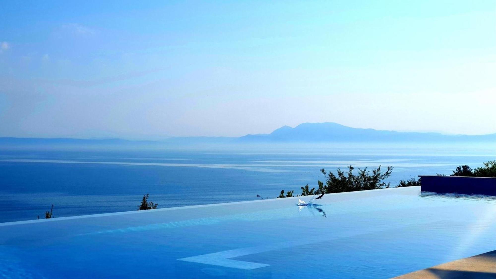 Sol By Prive - Boutique - Kepi I Rodonit 4*